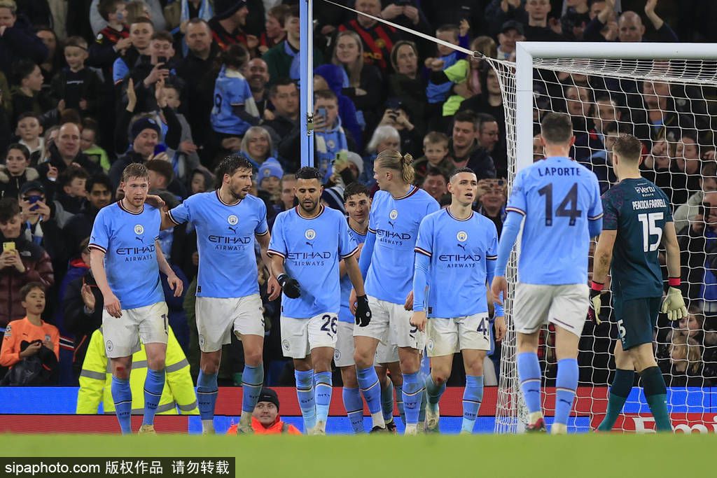 事件平历史最低!FIFA女足年终排名：中国女足降至第19 日本第8朝鲜第9FIFA女足新一期世界排名公布，中国女足下降4位至第19，亚足联第4。